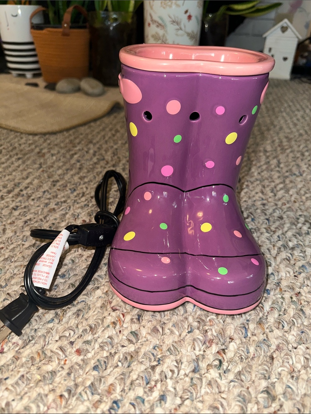 SCENTSY WARMER WELLIES RUBBER BOOTS ADORABLE EUC RETIRED